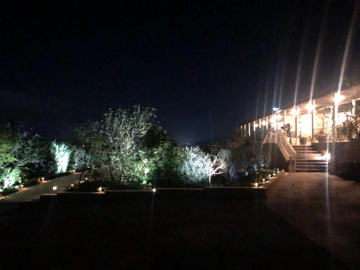 Fairway Manor Accommodation نورثام المظهر الخارجي الصورة