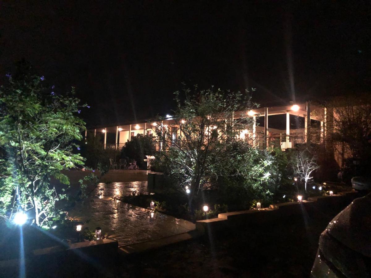 Fairway Manor Accommodation نورثام المظهر الخارجي الصورة
