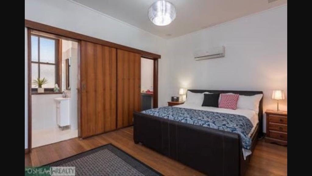 Fairway Manor Accommodation نورثام المظهر الخارجي الصورة